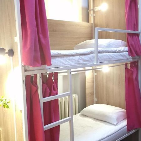 Hostel Capsule キエフ エクステリア 写真