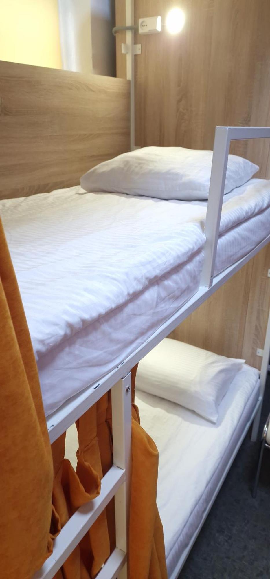 Hostel Capsule キエフ エクステリア 写真